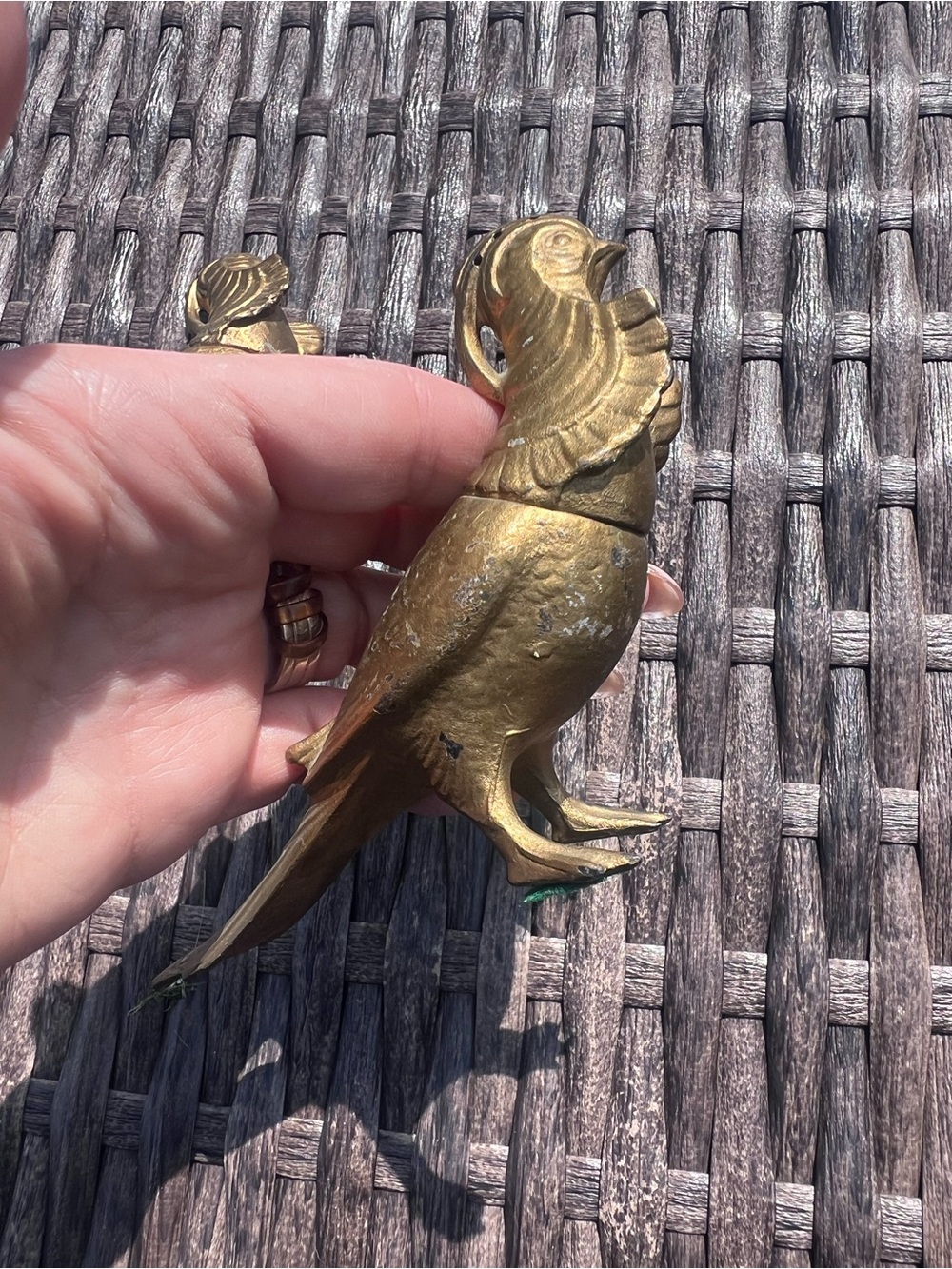Vintage gold-tone cast-metal salt and pepper shaker set Pheasants